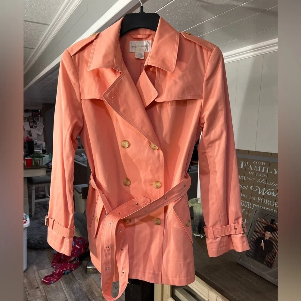 BRAND NEW Worthington Coat​​​